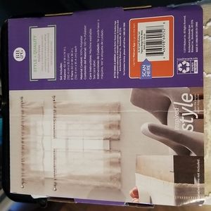 COPY - 26 inch small window set. Will look great in the kitchen. Out of box